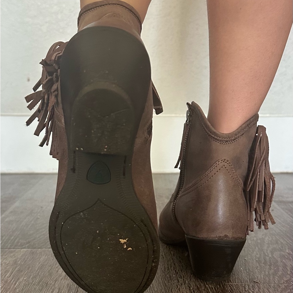Ariat Women’s Leather Cowboy Ankle Boots - Picture 3 of 4